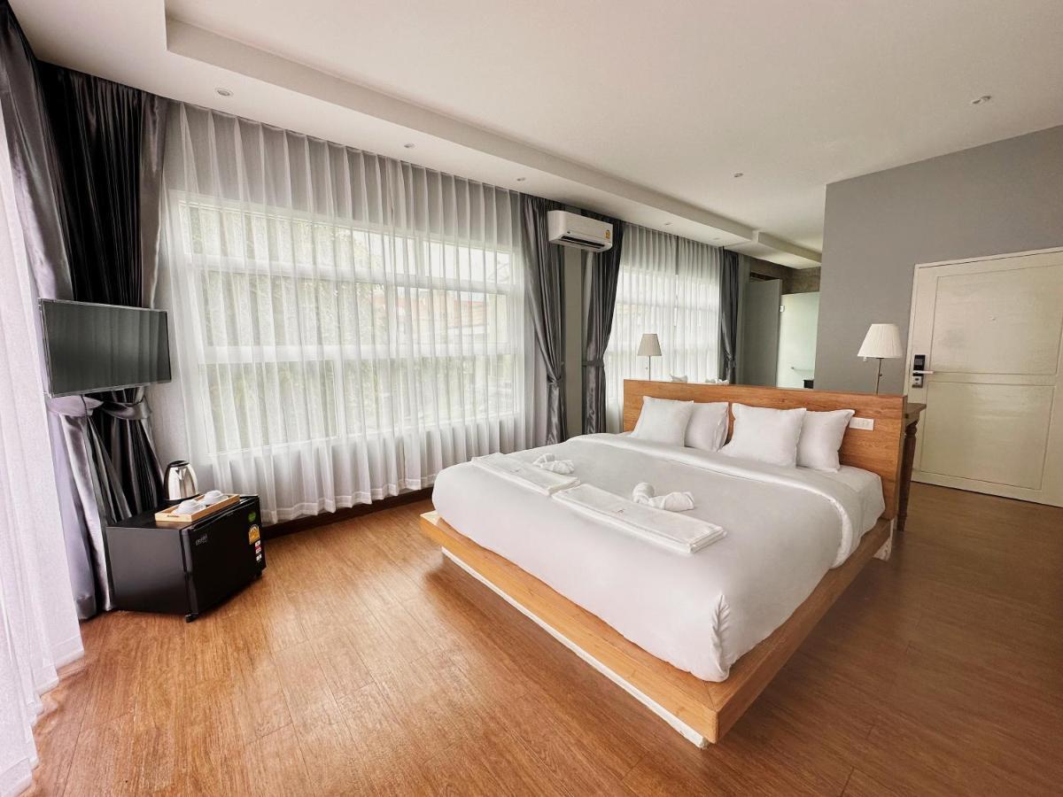 The White House Rachamankha เดอะ ไวท์เฮ้าส์ ราชมรรคา Hostel Chiang Mai